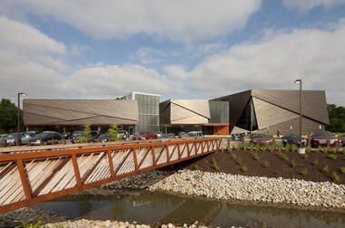 Louisville Free Public Library Southwest / JRA Architects + MSR
