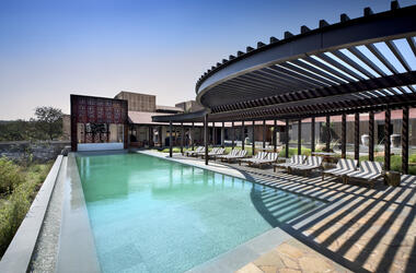 Gallery of Aramness Gir Lodge / Nicholas Plewman Architects + Fox Browne Creative  - 9