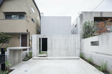 Casa em Daizawa / Nobuo Araki