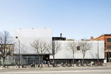 法国42学校 / In&Edit Architecture