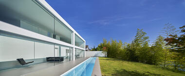 Loft Villa / Shinichi Ogawa & Associates