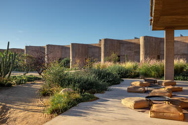 Hotel Paradero / POLEN Arquitectura de Paisaje + Yashar Yektajo + Rubén Valdez