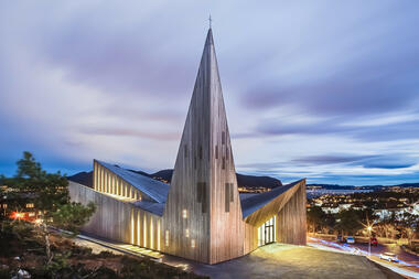 Iglesia de la Comunidad Knarvik / Reiulf Ramstad Arkitekter