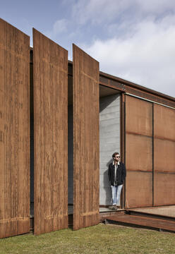 Gallery of Mansfield House / Robbie Walker  - 15