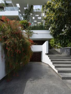 Gallery of House of Terraces / Architecture Paradigm  - 2