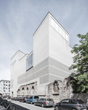 El Museo Kolumba de Peter Zumthor a través del lente de Rasmus Hjortshøj