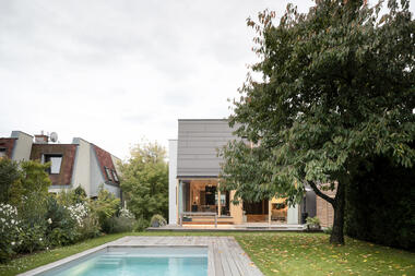 Cherry Tree House / SOA Architekti