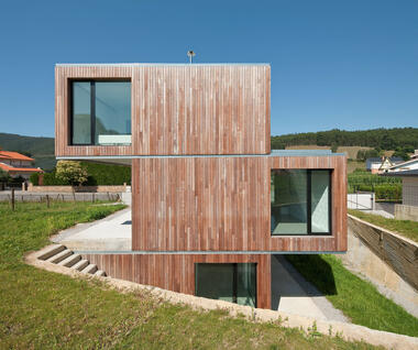 More House / Acha Zaballa Arquitectos