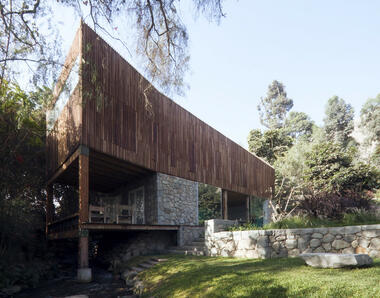 Casa de Campo Santa Eulalia / René Poggione, Susel Biondi Antúnez de Mayolo