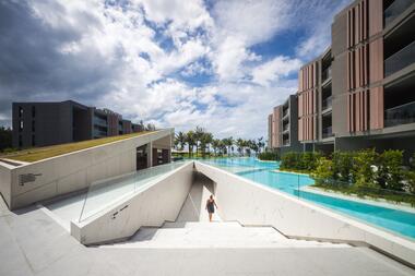 La Vela / Time Architecture