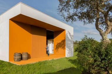 Destilería de Madroño / ARDE Arquitetura + Design