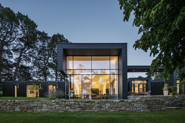 Number 6 House / Black Rabbit Architecture + Interiors