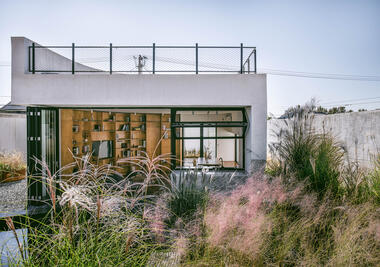 Gallery of Twin Gardens / YES.ARCH  - 22