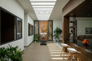 Gallery of Small House 02 / 90odesign  - 5