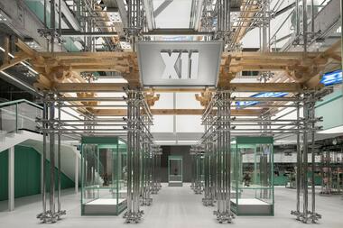 X11 Flagship Store / BloomDesign