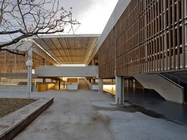 Escola Pública em Votorantim / grupoSP