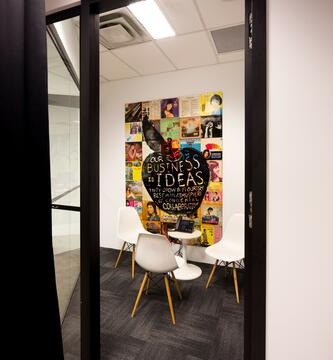 Gallery of Leo Burnett Singapore / SCA design  - 20