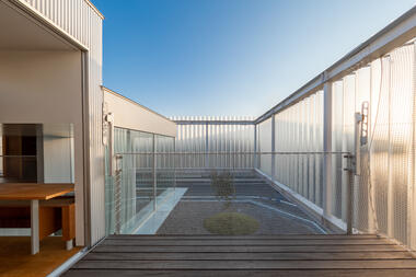 Gallery of House in Yanakacho / Taiga Kasai + Chong Aehyang Architecture / KACH  - 12