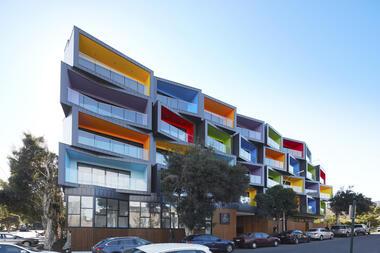 Departamentos Spectrum / Kavellaris Urban Design