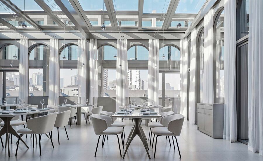 Fine Dining by Derek Yeung ArchDaily