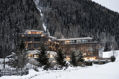 Silena: Magia en el Moro / noa* network of architecture