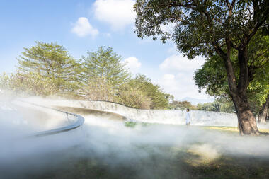 Nanhua Glimmer Park / Atelier Let's + JR Architects