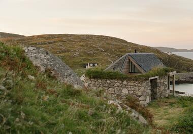 Taigh Bainne House / BARD