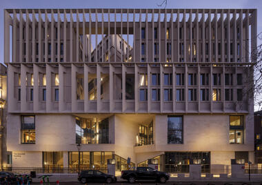 Edifício Marshall da Escola de Economia de Londres / Grafton Architects