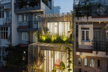 Cage House / ROOM+ Design & Build