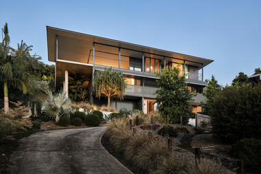 Wollumbin House / Harley Graham Architects