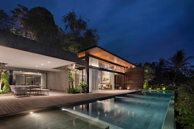 Gallery of The Hill House / Wahana Architects  - 24