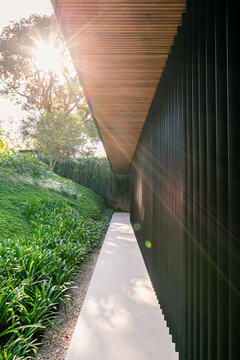 Gallery of BM Residence / Belluzzo Martinhao Arquitetos  - 19