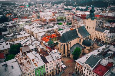 Ukrainian Architectural Landmarks Face the Threat of Destruction
