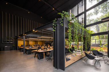 Agência 35 / Galeria Arquitetos