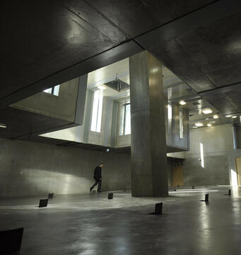 Gallery of Community House of Lorient / Jean de Giacinto Architecture + Duncan Lewis Scape Architecture  - 6
