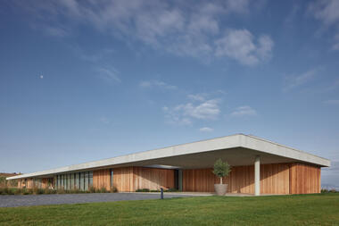 Casa Kostelec / ADR