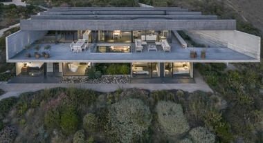 Casa 5 Vigas / Gubbins-Polidura
