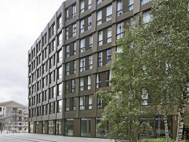 Greencity Hotel and Office Building / Gigon / Guyer Architekten