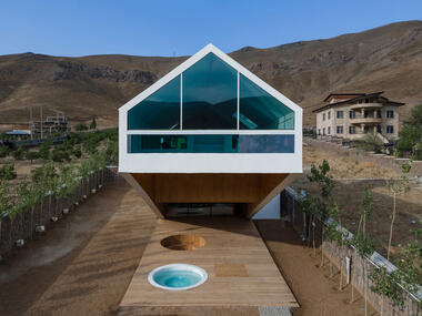 Dasht-e-Chehel Villa / 35-51 ARCHITECTURE Office