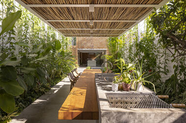 Gallery of Tropical Shed / Laurent Troost Architectures  - 11