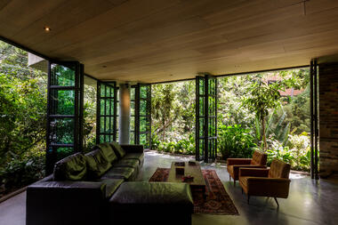Edificio matorral / ALH Taller