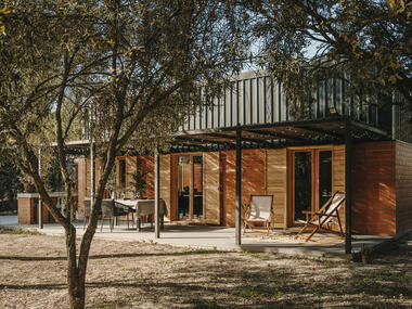 House in Hills of Madrid / Slow Studio