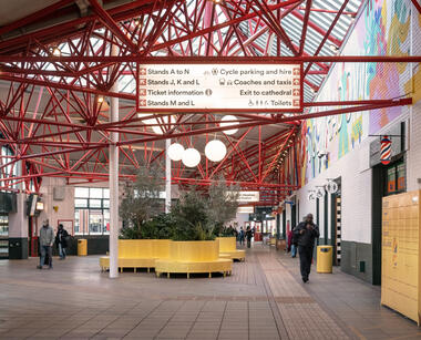 Pool Meadow 车站 / Studio MUTT