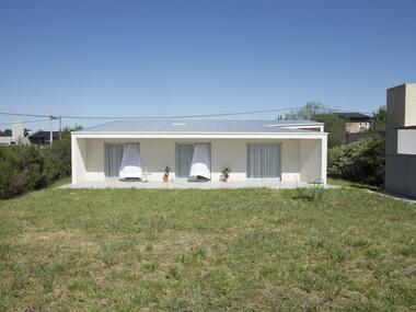Casa en Roldan / Leo Rota