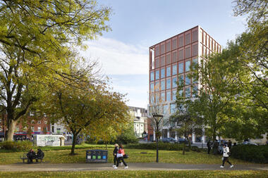 Grosvenor East Manchester Metropolitan University / Allies and Morrison