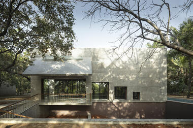 Casa de Concreto / Samira Rathod Design Associates