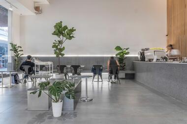 Madcoffee Coffee Shop & Design Studio / Madarq studio