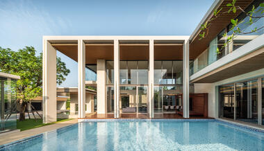 TT Residence / FLAT12x