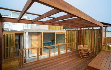 Casas sostenibles Calx / Pezestudio