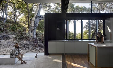 Gallery of Baker Boys Beach House / refresh*design  - 4